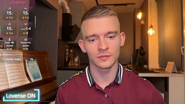 Marvelboy  online show from 10-21-25, 09:26