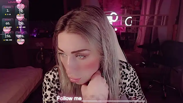 AnnieGOld  online show from 03-28-26, 11:26