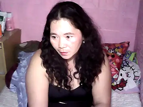 hotpusie 4u online show from 10-03-25, 07:38