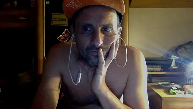 FireFox Feel online show from 12-08-24, 02:49