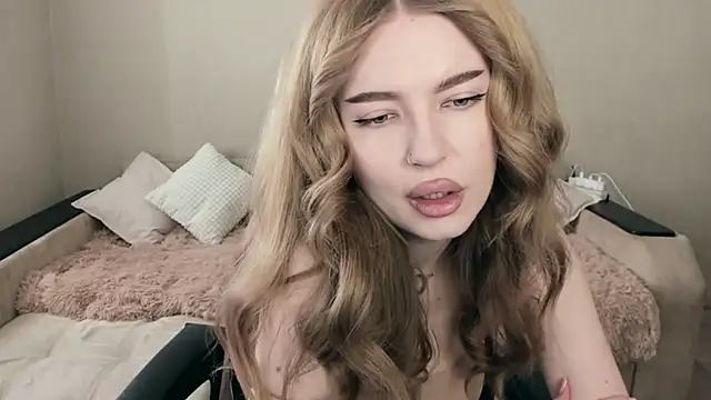 ViolettaLopez online show from 03-01-25, 09:29