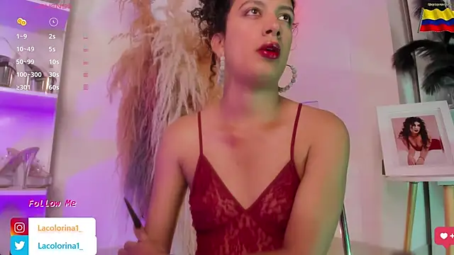 LaColorina  online show from 10-24-25, 06:48