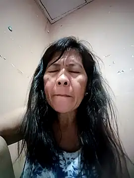 Snapshot of TropicalFlower chatting on 02-25-25, 05:36 TropicalFlower online show from 02-25-25, 05:36