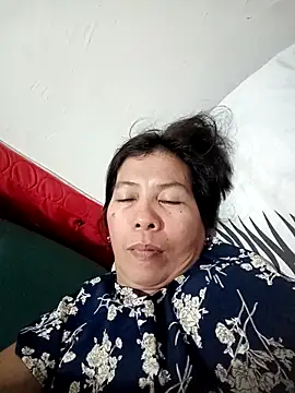 Snapshot of TropicalFlower chatting on 02-28-25, 05:37 TropicalFlower online show from 02-28-25, 05:37
