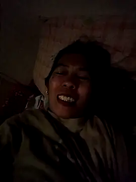 Snapshot of TropicalFlower chatting on 03-04-25, 02:10 TropicalFlower online show from 03-04-25, 02:10