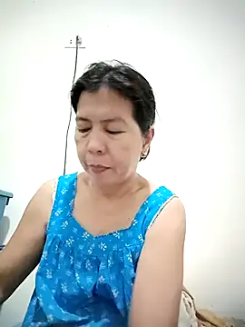 Snapshot of TropicalFlower chatting on 03-10-25, 11:21 TropicalFlower online show from 03-10-25, 11:21