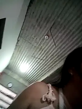 Snapshot of TropicalFlower chatting on 03-30-26, 09:10 TropicalFlower online show from 03-30-26, 09:10