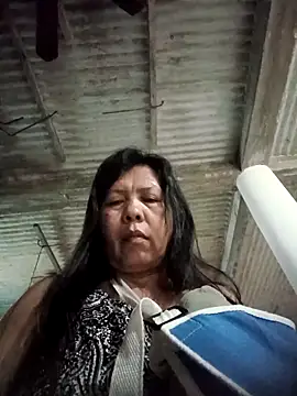 Snapshot of TropicalFlower chatting on 03-31-26, 11:05 TropicalFlower online show from 03-31-26, 11:05