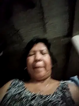 Snapshot of TropicalFlower chatting on 04-01-26, 09:12 TropicalFlower online show from 04-01-26, 09:12