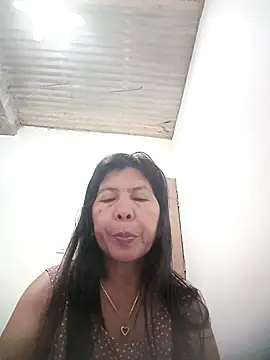 Snapshot of TropicalFlower chatting on 04-05-26, 10:29 TropicalFlower online show from 04-05-26, 10:29