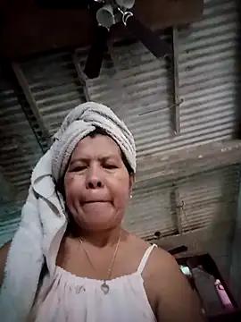 Snapshot of TropicalFlower chatting on 04-13-26, 12:49 TropicalFlower online show from 04-13-26, 12:49