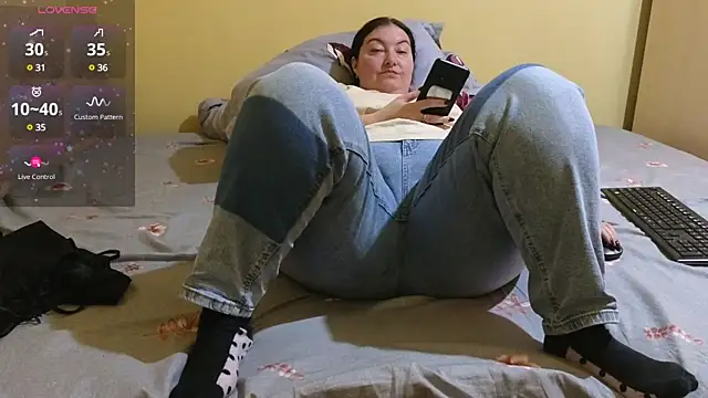 BBW MILF 4U online show from 02-10-25, 11:36