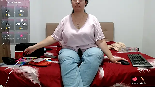 BBW MILF 4U online show from 10-15-25, 06:35