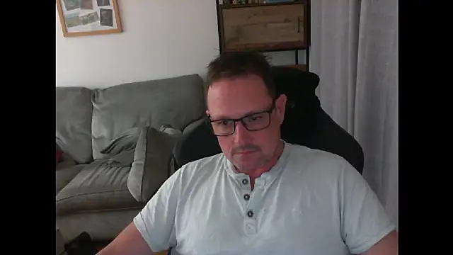 Snapshot of ZebedeePirate chatting on 03-18-25, 10:37 ZebedeePirate online show from 03-18-25, 10:37