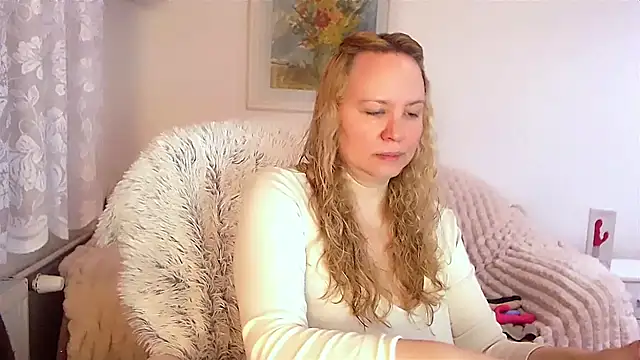 Sarah4you online show from 01-23-25, 09:50