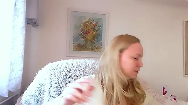 Sarah4you online show from 02-22-25, 02:19