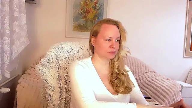 Sarah4you online show from 02-24-25, 09:52