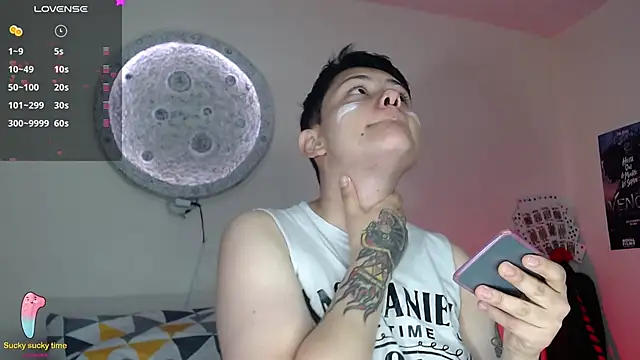 girl intense444 online show from 01-16-25, 01:25