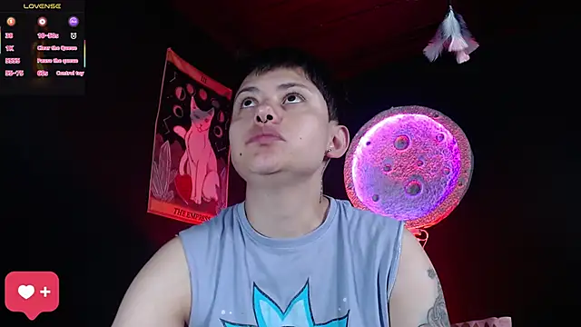 girl intense444 online show from 04-05-26, 01:08