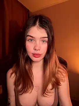 AmberIIey online show from 01-13-26, 03:39