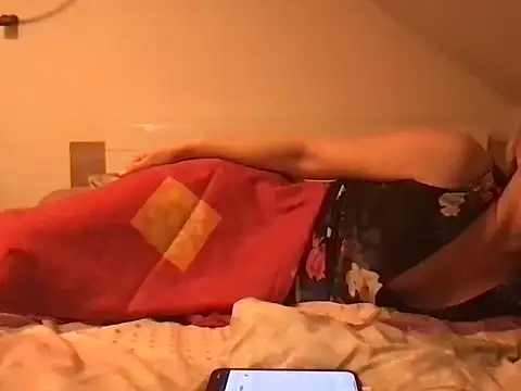 Moistdevil online show from 01-07-25, 05:09