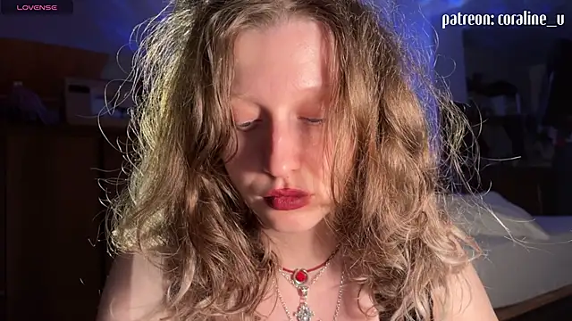 Snapshot of Hairy_Coraline chatting on 02-07-25, 04:03 Hairy Coraline online show from 02-07-25, 04:03