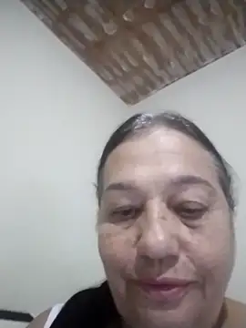 Snapshot of catdool chatting on 05-18-26, 10:15 catdool online show from 05-18-26, 10:15