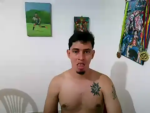 Snapshot of MonkeyDSanti chatting on 07-01-26, 05:42 MonkeyDSanti online show from 07-01-26, 05:42