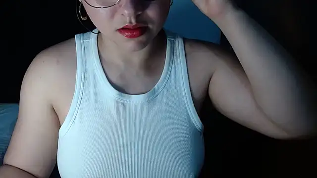 Snapshot of lizbodu chatting on 07-16-26, 10:05 lizbodu online show from 07-16-26, 10:05