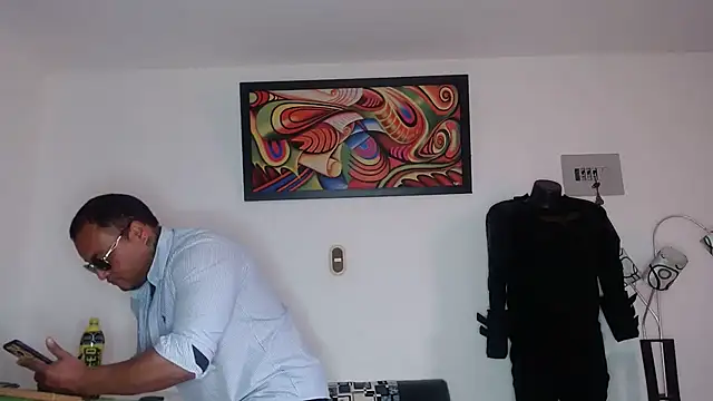 hardrock982 online show from 02-12-26, 01:28