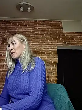  Horny milf  online show from 03-01-25, 02:15