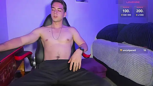 Alex smith00 online show from 03-13-25, 02:27