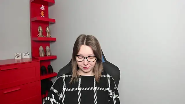 Cookie zoe online show from 02-24-26, 06:33