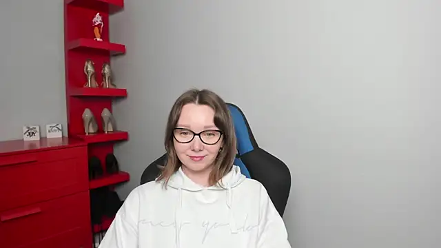 Snapshot of Cookie_zoe chatting on 03-27-26, 08:26 Cookie zoe online show from 03-27-26, 08:26