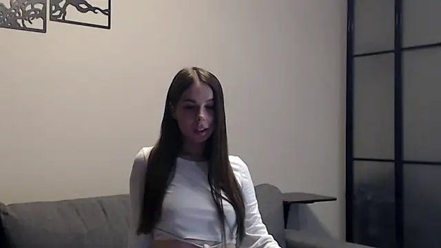 Melanie Scott Richerds online show from 09-28-25, 09:09