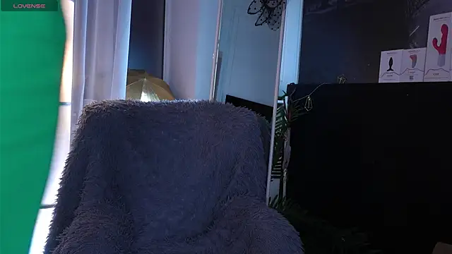 Snapshot of SofiaFoster_ chatting on 01-18-26, 06:17 SofiaFoster online show from 01-18-26, 06:17