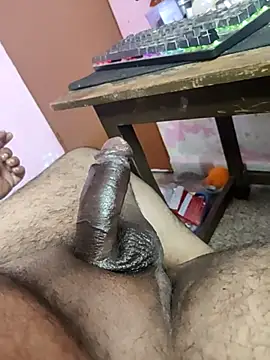 Snapshot of Mordansex chatting on 10-30-25, 07:47 Mordansex online show from 10-30-25, 07:47