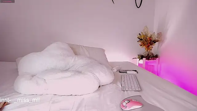 MaaryM online show from 12-31-24, 06:24