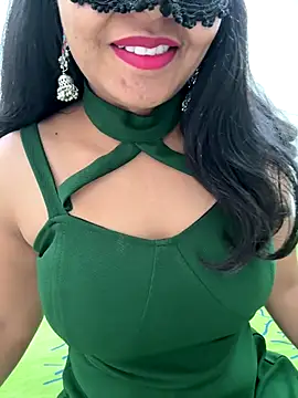 couplegoldxx online show from 12-23-25, 05:38