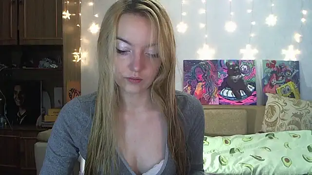 SecretSophia online show from 12-03-24, 11:22