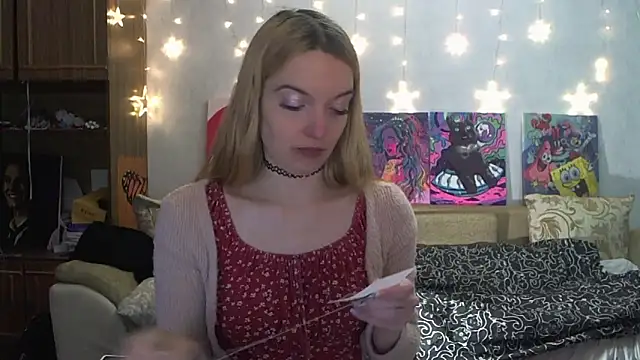 SecretSophia online show from 12-23-24, 12:57