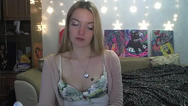 SecretSophia online show from 12-30-24, 07:15