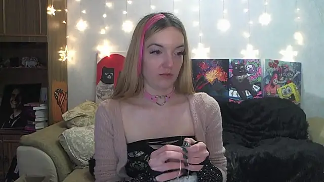 SecretSophia online show from 02-18-25, 07:19