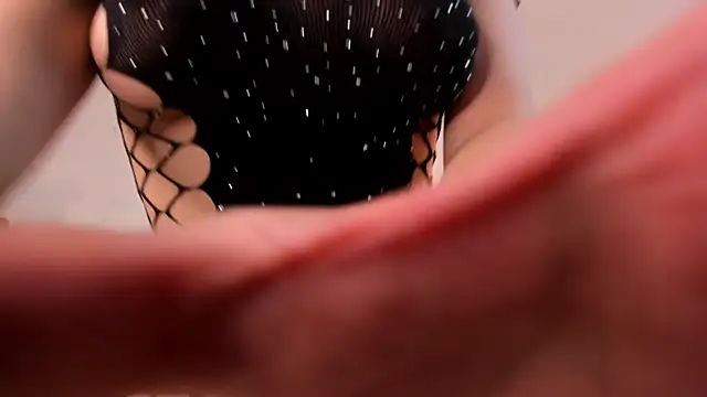 Kim Blane online show from 12-29-24, 03:22