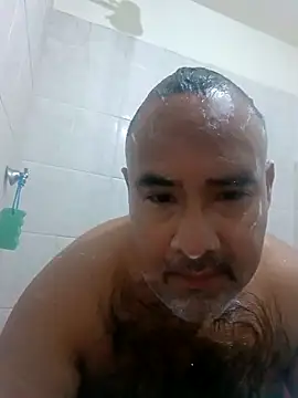 Snapshot of PhillDrake11 chatting on 02-20-26, 03:25 PhillDrake11 online show from 02-20-26, 03:25