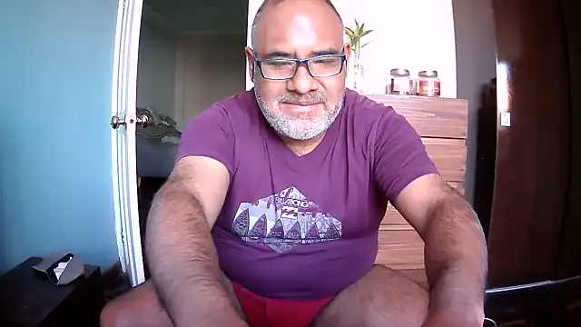 PhillDrake11 online show from 06-21-26, 05:59
