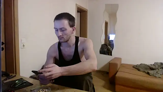 Snapshot of sexymann92 chatting on 02-01-26, 11:31 sexymann92 online show from 02-01-26, 11:31