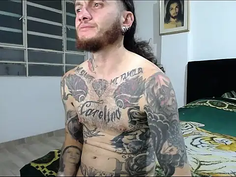 Snapshot of raggaman_ chatting on 02-06-26, 02:27 raggaman online show from 02-06-26, 02:27