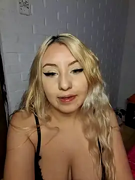 Snapshot of NibiruNairobi69 chatting on 01-24-25, 03:43 NibiruNairobi69 online show from 01-24-25, 03:43