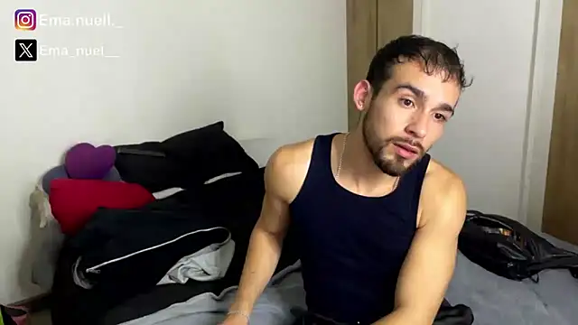 Snapshot of Emanuell__ chatting on 04-24-26, 01:41 Emanuell online show from 04-24-26, 01:41